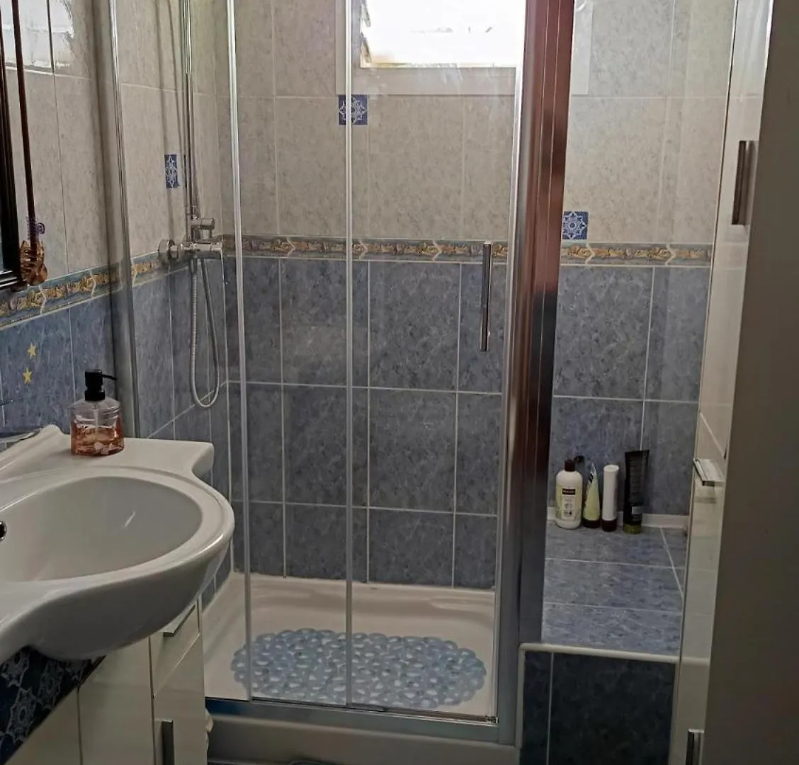 Habitacion Muy Centrica Τορρεμολίνος 0*,  Ισπανία